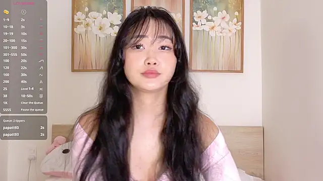 pinkyblooom online show from May 29, 2026, 9:07 am