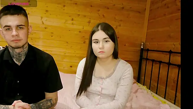 Snapshot of LucyMur chatting on March 10, 2026, 12:21 pm LucyMur online show from March 10, 2026, 12:21 pm