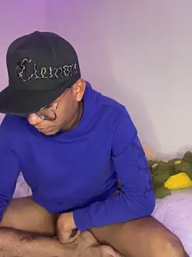 Snapshot of boyctg9797 chatting on March 12, 2026, 1:01 am boyctg9797 online show from March 12, 2026, 1:01 am