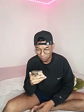 Snapshot of boyctg9797 chatting on March 13, 2026, 5:19 pm boyctg9797 online show from March 13, 2026, 5:19 pm