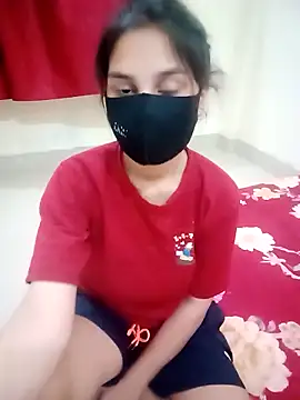 Divya3107 online show from May 15, 2026, 2:13 pm