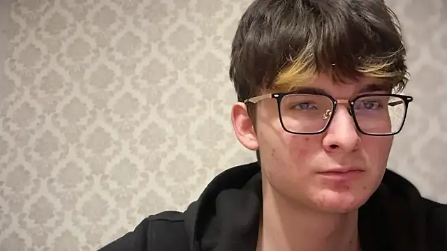 niksikor online show from March 29, 2026, 2:28 pm