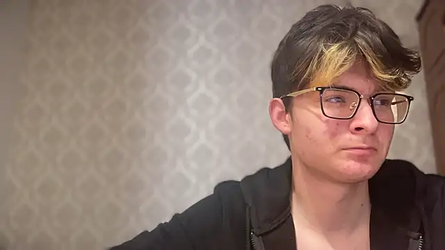 niksikor online show from April 1, 2026, 12:50 pm