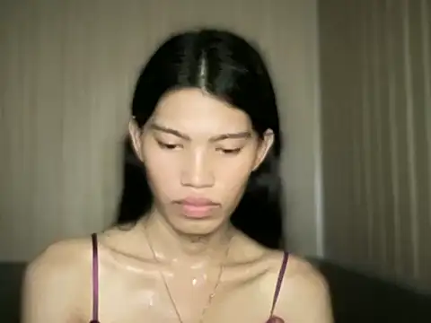 Yourgoddess jayve online show from June 18, 2026, 4:24 am