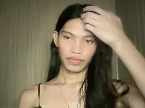 Yourgoddess jayve online show from June 19, 2026, 5:34 am