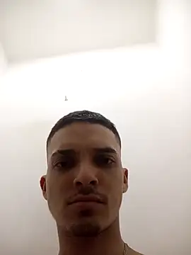 Snapshot of Chachiboo chatting on April 8, 2026, 12:38 pm Chachiboo online show from April 8, 2026, 12:38 pm