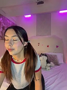 Snapshot of Samantha_Blakee chatting on March 13, 2026, 12:34 pm Samantha Blakee online show from March 13, 2026, 12:34 pm