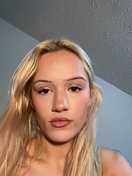 Snapshot of kaci_brooke chatting on April 2, 2026, 5:16 am kaci brooke online show from April 2, 2026, 5:16 am