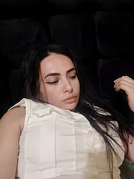 Snapshot of Briyitho chatting on March 15, 2026, 2:17 am Briyitho online show from March 15, 2026, 2:17 am