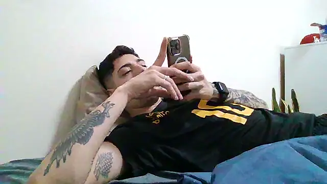 Snapshot of BielAlvesBR chatting on March 9, 2026, 3:54 am BielAlvesBR online show from March 9, 2026, 3:54 am