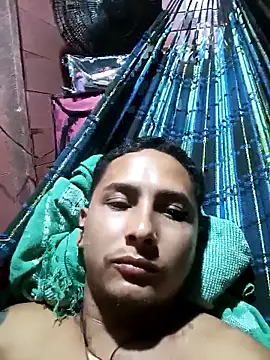 Snapshot of Gabsilva12 chatting on March 9, 2026, 5:44 am Gabsilva12 online show from March 9, 2026, 5:44 am