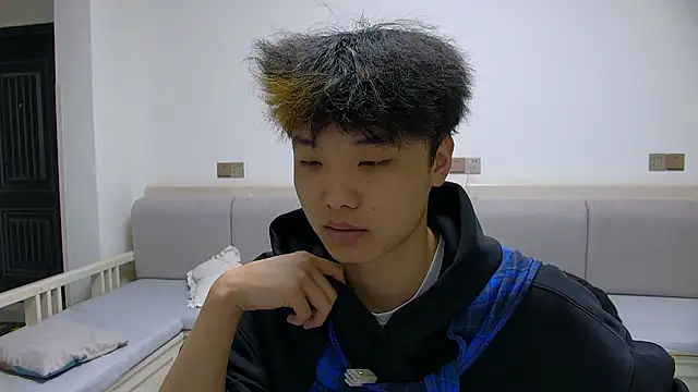 Snapshot of icecream-002 chatting on March 9, 2026, 6:17 am icecream-002 online show from March 9, 2026, 6:17 am