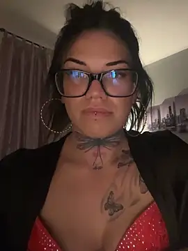 Snapshot of StellaZoey chatting on March 11, 2026, 7:53 pm StellaZoey online show from March 11, 2026, 7:53 pm