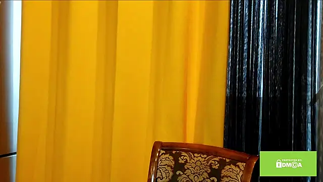 Snapshot of OlivaArashiro chatting on March 24, 2026, 9:31 pm OlivaArashiro online show from March 24, 2026, 9:31 pm