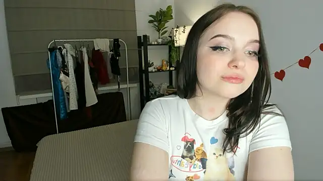 Snapshot of star_mint chatting on March 9, 2026, 8:24 pm star mint online show from March 9, 2026, 8:24 pm