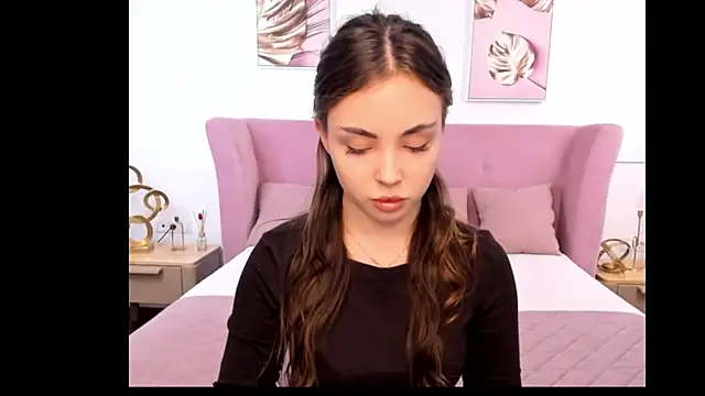 Snapshot of MyEvelin chatting on March 31, 2026, 9:10 am MyEvelin online show from March 31, 2026, 9:10 am