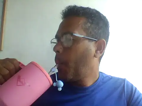 Snapshot of thonyj238 chatting on March 13, 2026, 4:02 pm thonyj238 online show from March 13, 2026, 4:02 pm