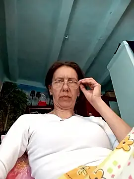 Tania9876 online show from May 19, 2026, 6:53 am
