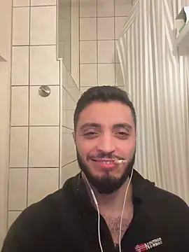 Snapshot of SoftAmjad chatting on April 6, 2026, 2:53 am SoftAmjad online show from April 6, 2026, 2:53 am