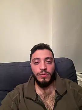 Snapshot of SoftAmjad chatting on April 16, 2026, 9:39 pm SoftAmjad online show from April 16, 2026, 9:39 pm