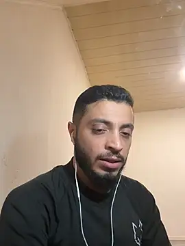 Snapshot of SoftAmjad chatting on April 30, 2026, 10:36 pm SoftAmjad online show from April 30, 2026, 10:36 pm