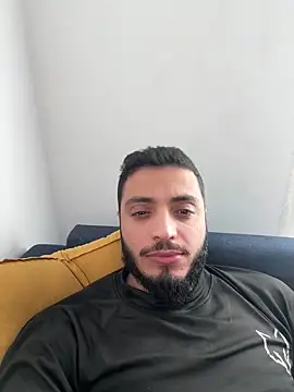 Snapshot of SoftAmjad chatting on May 9, 2026, 2:55 pm SoftAmjad online show from May 9, 2026, 2:55 pm