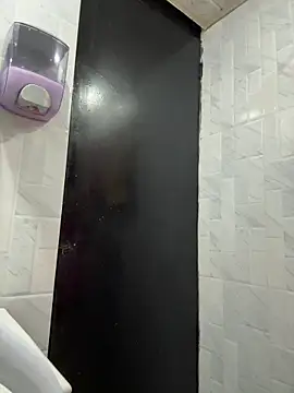 Snapshot of nami_rosee chatting on March 10, 2026, 7:19 pm nami rosee online show from March 10, 2026, 7:19 pm