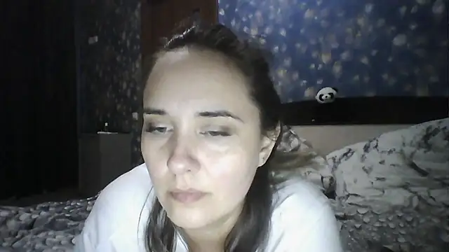 Alisa07qw online show from May 11, 2026, 3:18 pm