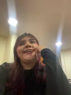 Snapshot of scarleth_honey chatting on March 10, 2026, 4:34 pm scarleth honey online show from March 10, 2026, 4:34 pm