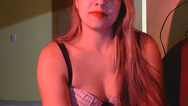 candydesiree online show from May 6, 2026, 3:13 am