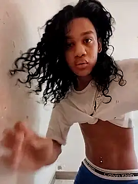 Snapshot of Kattyluver chatting on March 10, 2026, 2:55 pm Kattyluver online show from March 10, 2026, 2:55 pm