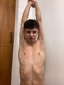 Snapshot of Daniel_Roy chatting on March 10, 2026, 1:05 pm Daniel Roy online show from March 10, 2026, 1:05 pm