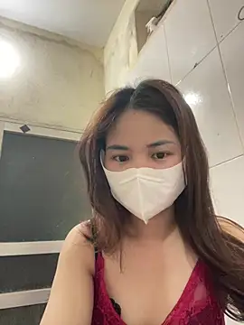 Emma 2603 online show from April 11, 2026, 11:31 pm