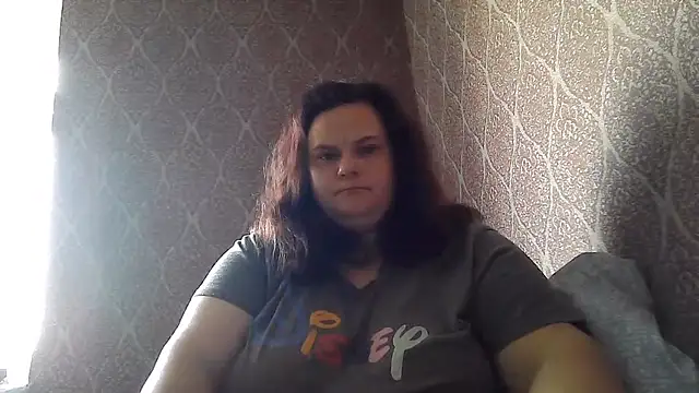 DollyGersonn online show from June 21, 2026, 4:15 am
