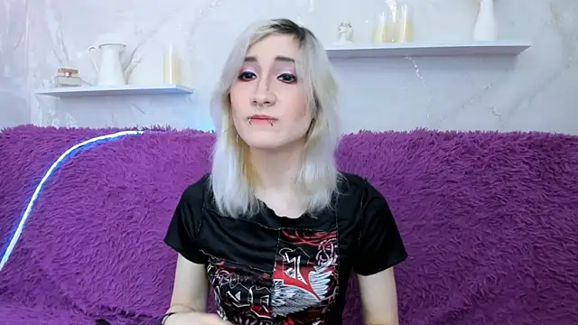 DianaBardot online show from May 22, 2026, 11:05 am