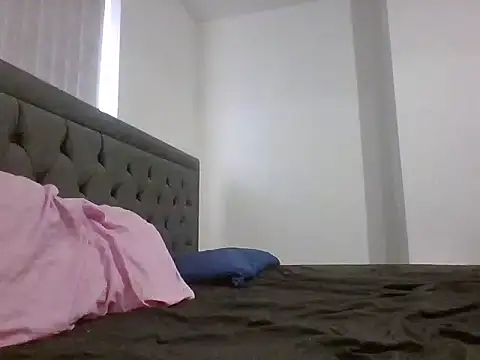 Snapshot of mysterious151515 chatting on March 10, 2026, 8:30 am mysterious151515 online show from March 10, 2026, 8:30 am