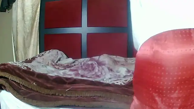 JoycyQueen online show from June 26, 2026, 12:42 pm