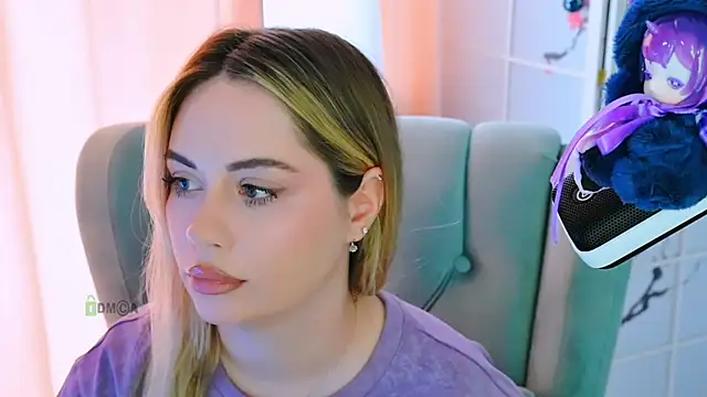 Snapshot of -ann- chatting on March 10, 2026, 10:09 am -ann- online show from March 10, 2026, 10:09 am