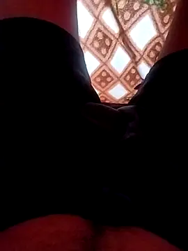 Roy3 2 online show from April 3, 2026, 2:09 am