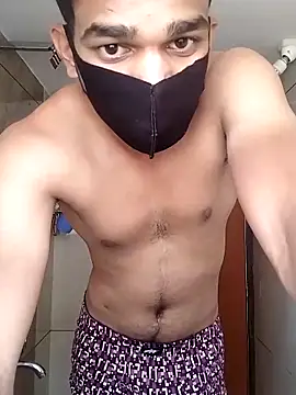 Roy3 2 online show from April 11, 2026, 6:51 am