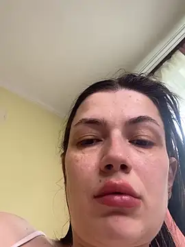 Cutee Erika online show from May 8, 2026, 6:52 am