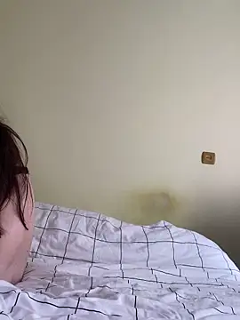 Cutee Erika online show from May 10, 2026, 7:13 am