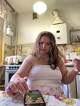 Snapshot of Nenssy555 chatting on March 11, 2026, 1:06 pm Nenssy555 online show from March 11, 2026, 1:06 pm