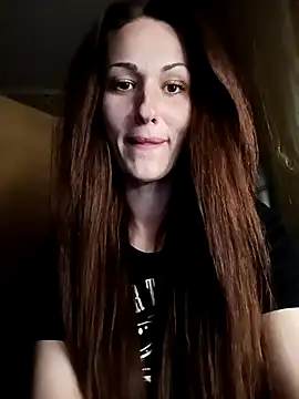 LunaCrystall online show from March 28, 2026, 4:50 pm