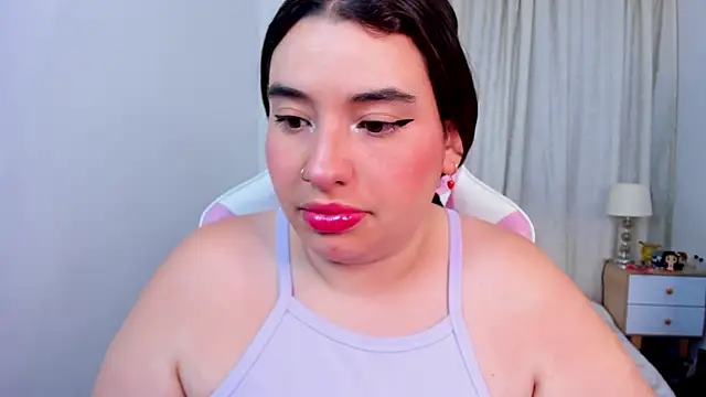 leidydrip  online show from May 18, 2026, 4:29 am