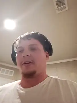 Snapshot of spencersworld chatting on March 11, 2026, 5:35 am spencersworld online show from March 11, 2026, 5:35 am