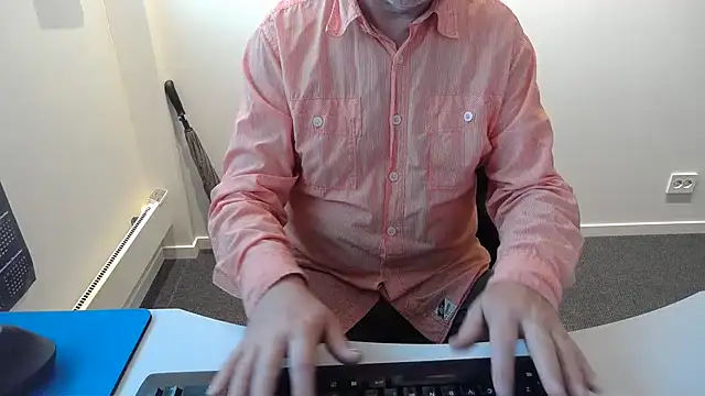 Buggemann online show from July 7, 2026, 3:09 am