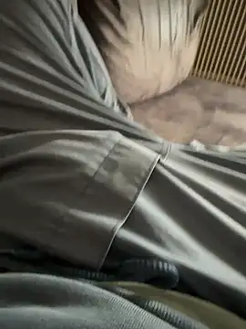 Snapshot of gaabrriel chatting on March 11, 2026, 8:42 am gaabrriel online show from March 11, 2026, 8:42 am