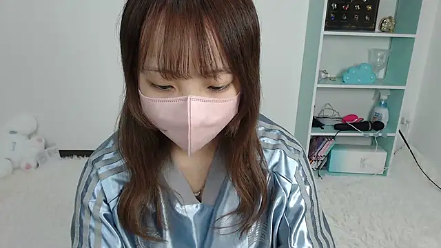 mayu nyann online show from May 24, 2026, 7:35 am