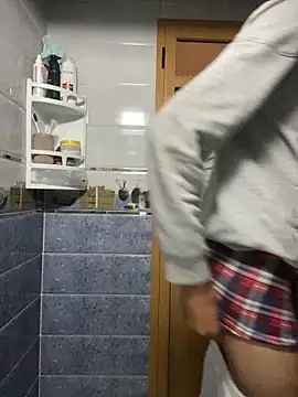 Achrafsad9i online show from March 31, 2026, 1:11 pm